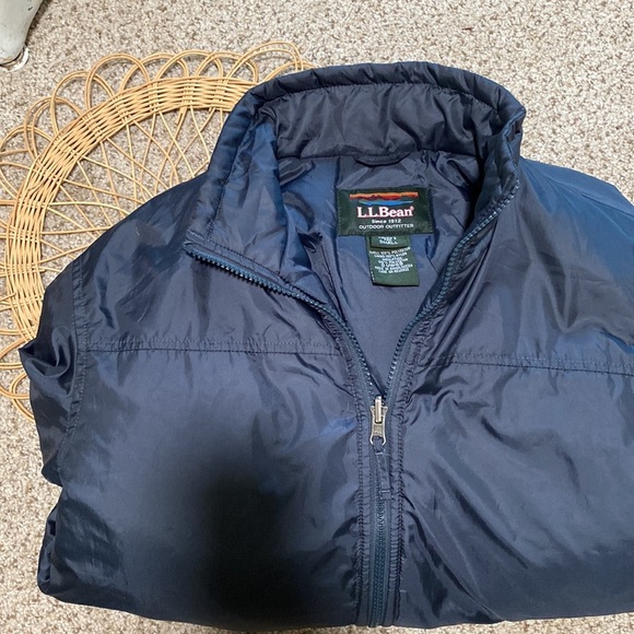 Women’s LL Bean Zip In Navy Blue Winter Ski Jacket Coat Sz Small - Picture 2 of 4